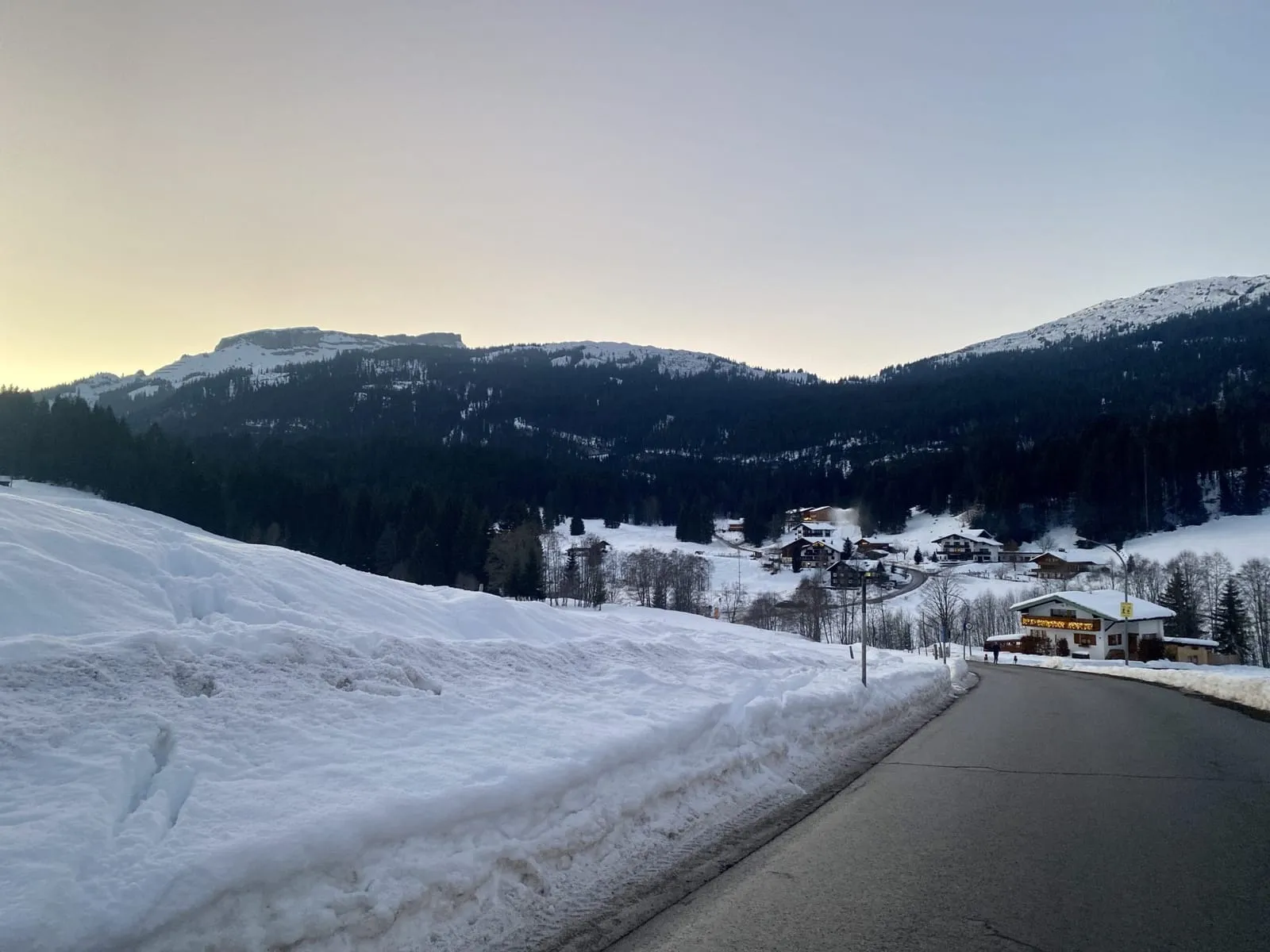 Winterspaziergang Wäldele Rodelbahn — 5,5km, 1,5Std, 150Hm