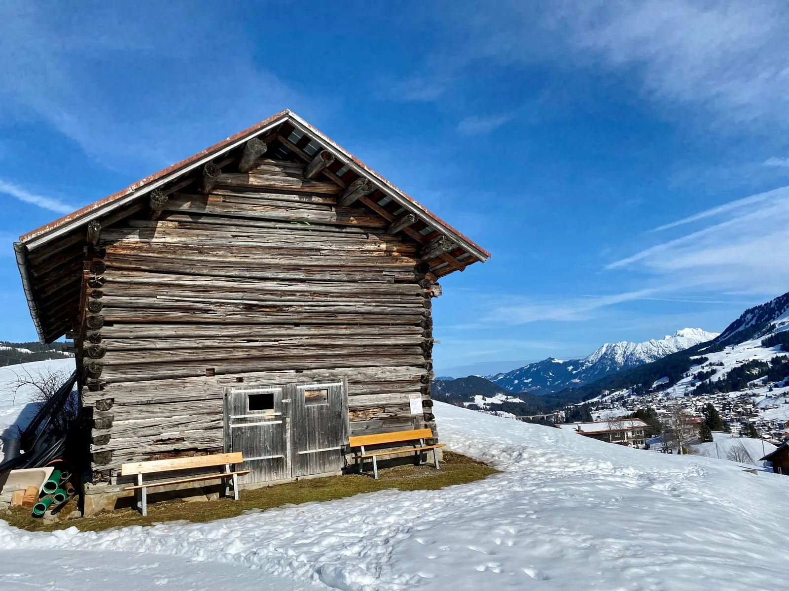 Spaziergang Oberhirschegg Hausrunde — 3km, 1Std, 90Hm