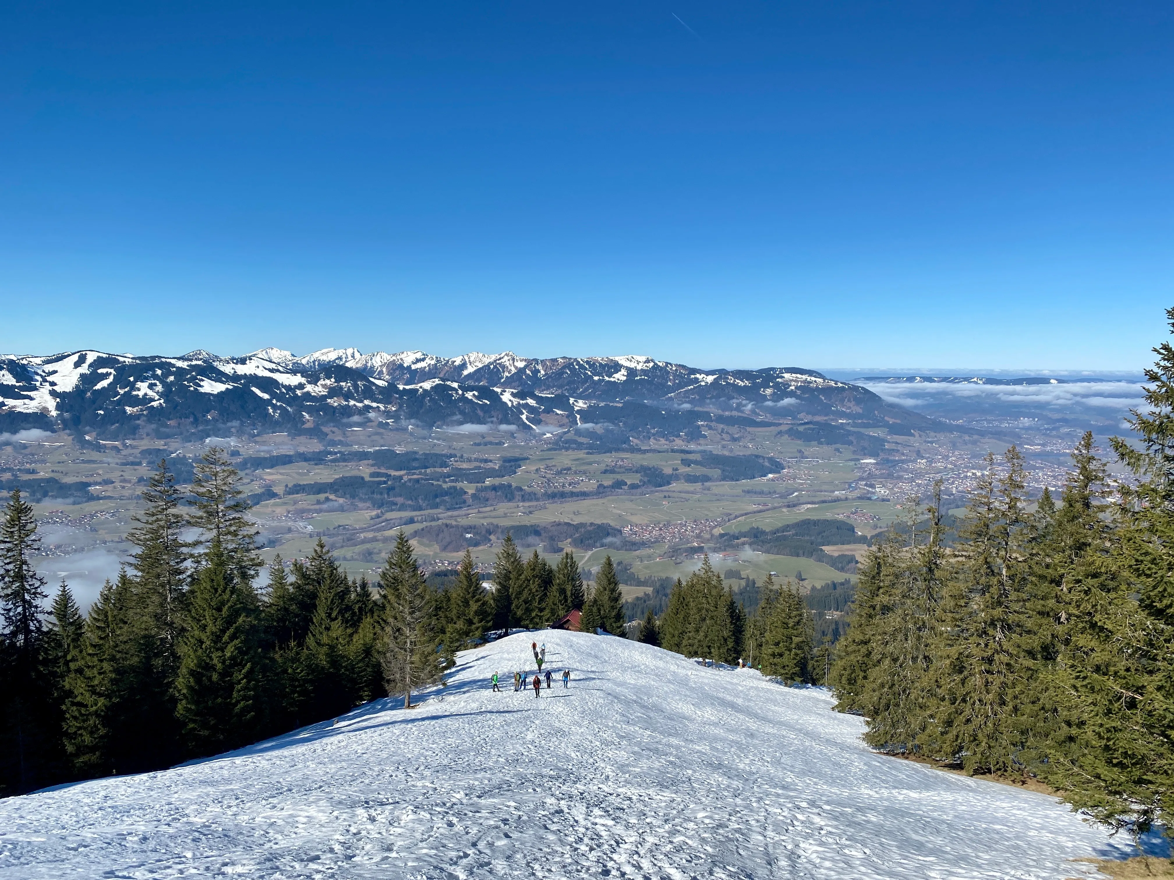 Aufstieg mit Blick aufs Oberallgäu